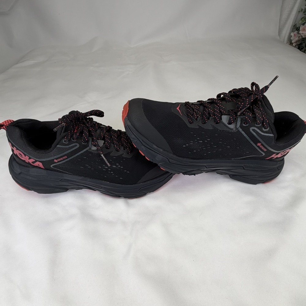 Hoka Challenger ATR 6 GTX Womens Trainers Black Gore-Tex Trail Running Shoe | 9B - Picture 4 of 6